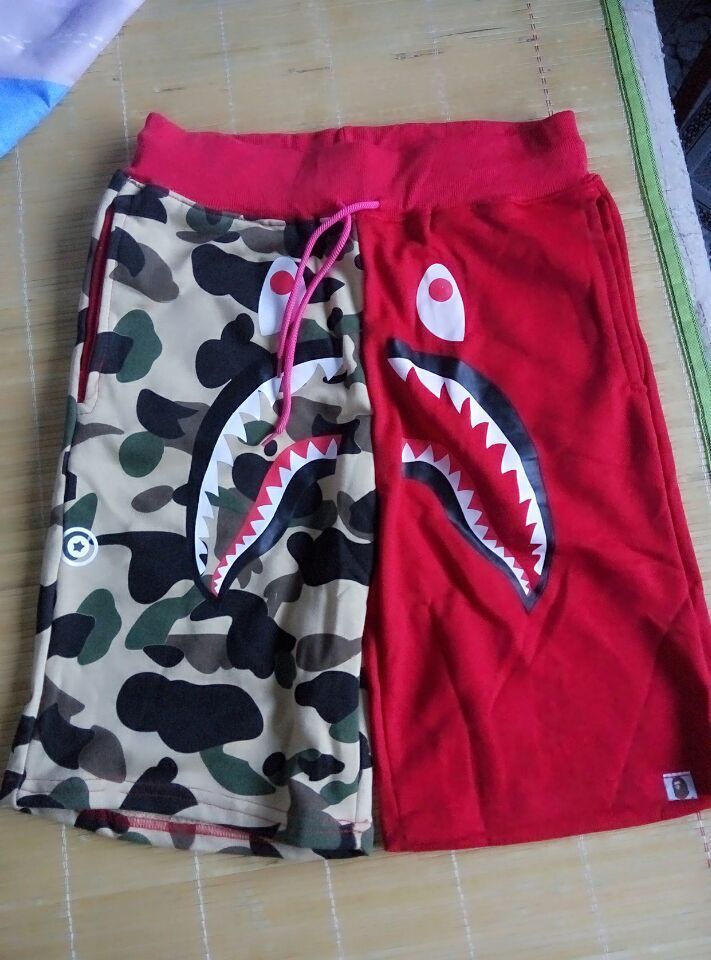 2015  ο  귣 BAPE ݹ    , , μ  мǸ ĳ־ ټ ° ݹ /2015 summer new Europe brand bape shorts Spell color camouflage Shark mouth
